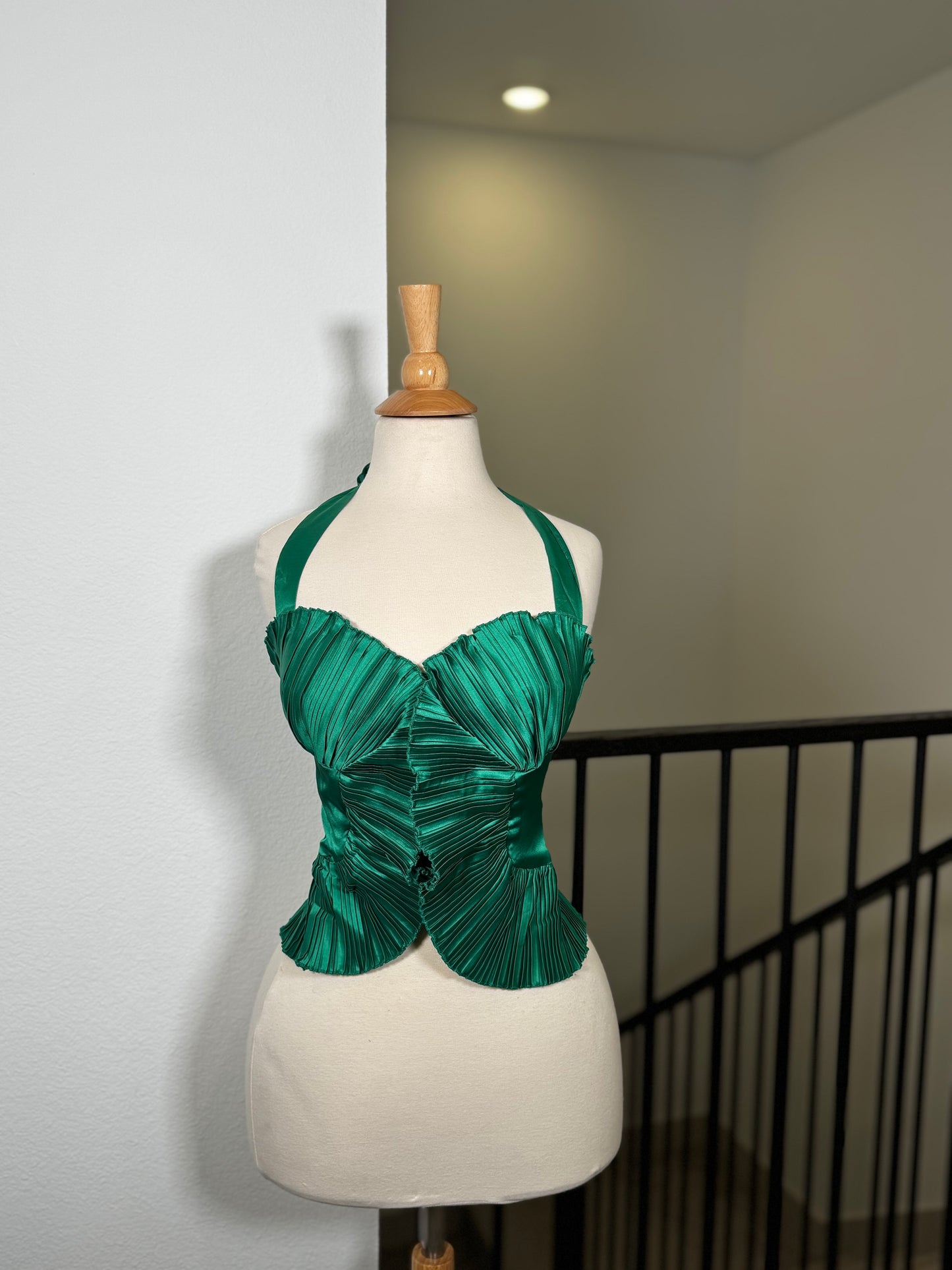 Miss Too Cute To Handle